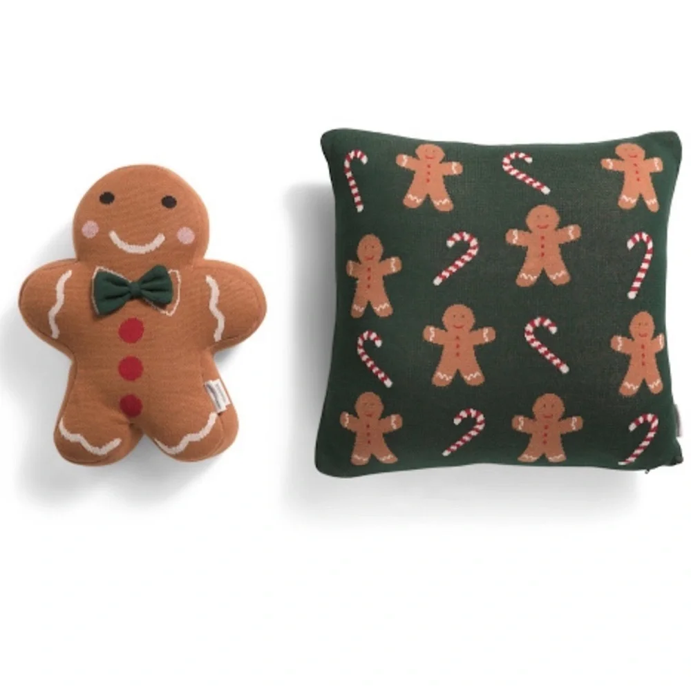 Cupcakes & Cashmere Gingerbread Pillow Set 2 pk New